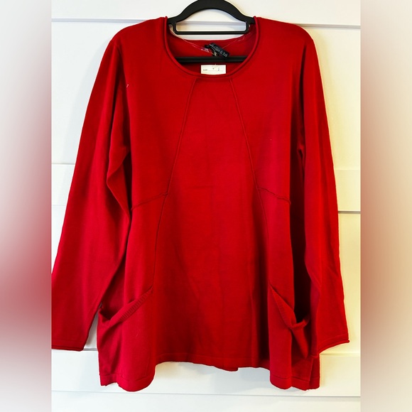 Allie and Rob Fine Gauge swing sweater. - Picture 3 of 4